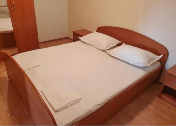 Apartmanibeta Stara Novalja Exterior foto